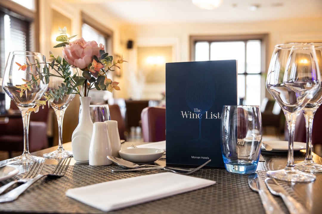 Montery Hotel Dining 08 84276