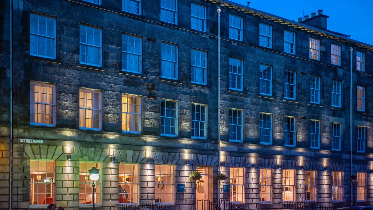 Ten Hill Place