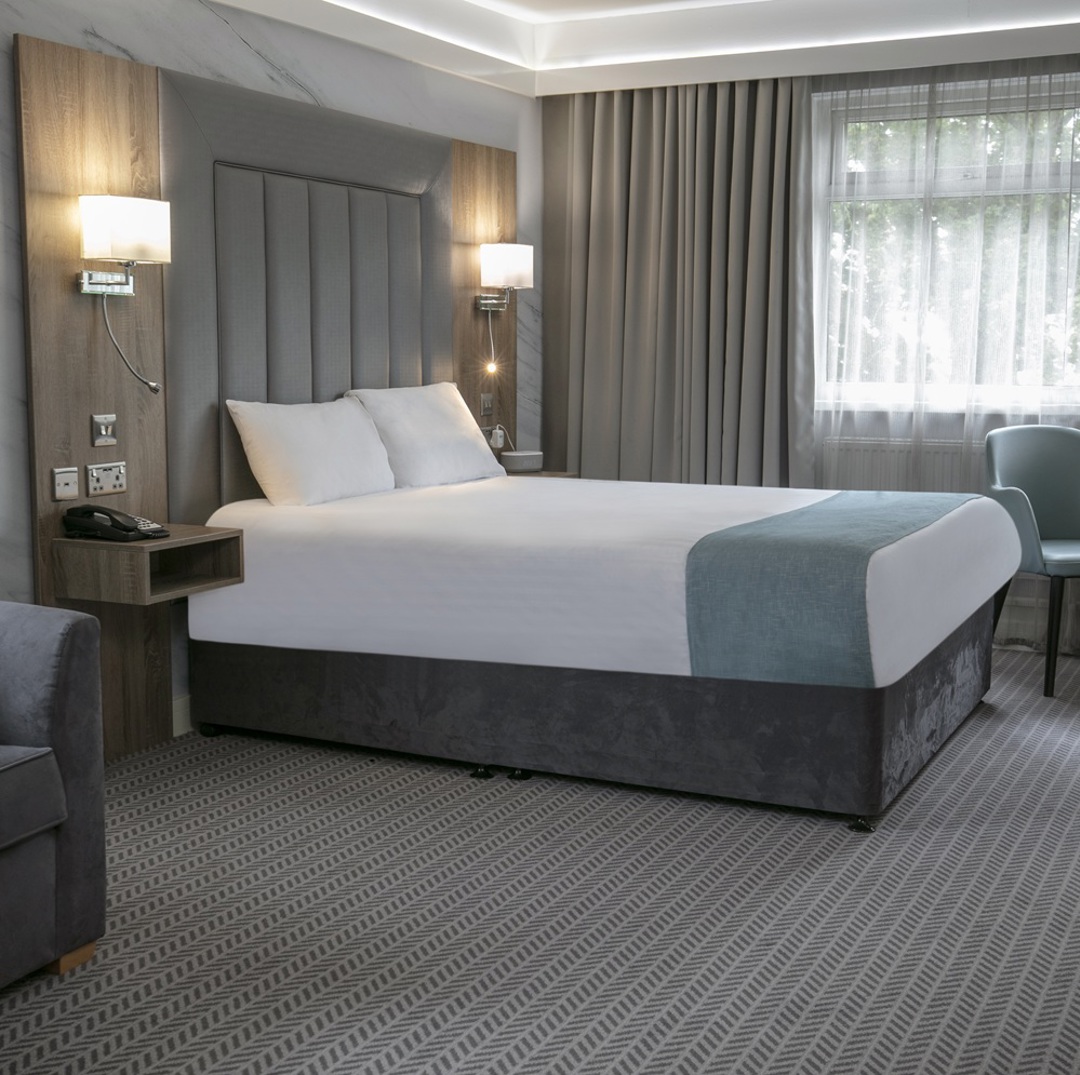 Heronston Hotel Bedrooms 69 83481