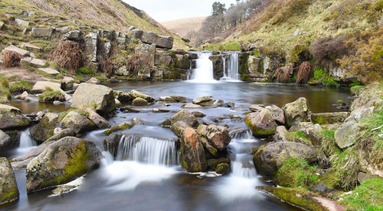 Three Shires Head